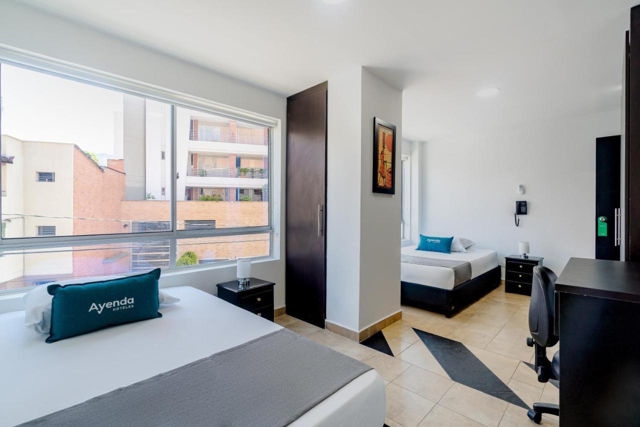 Ayenda Coliving La 78A Hotel Medellin Exterior photo