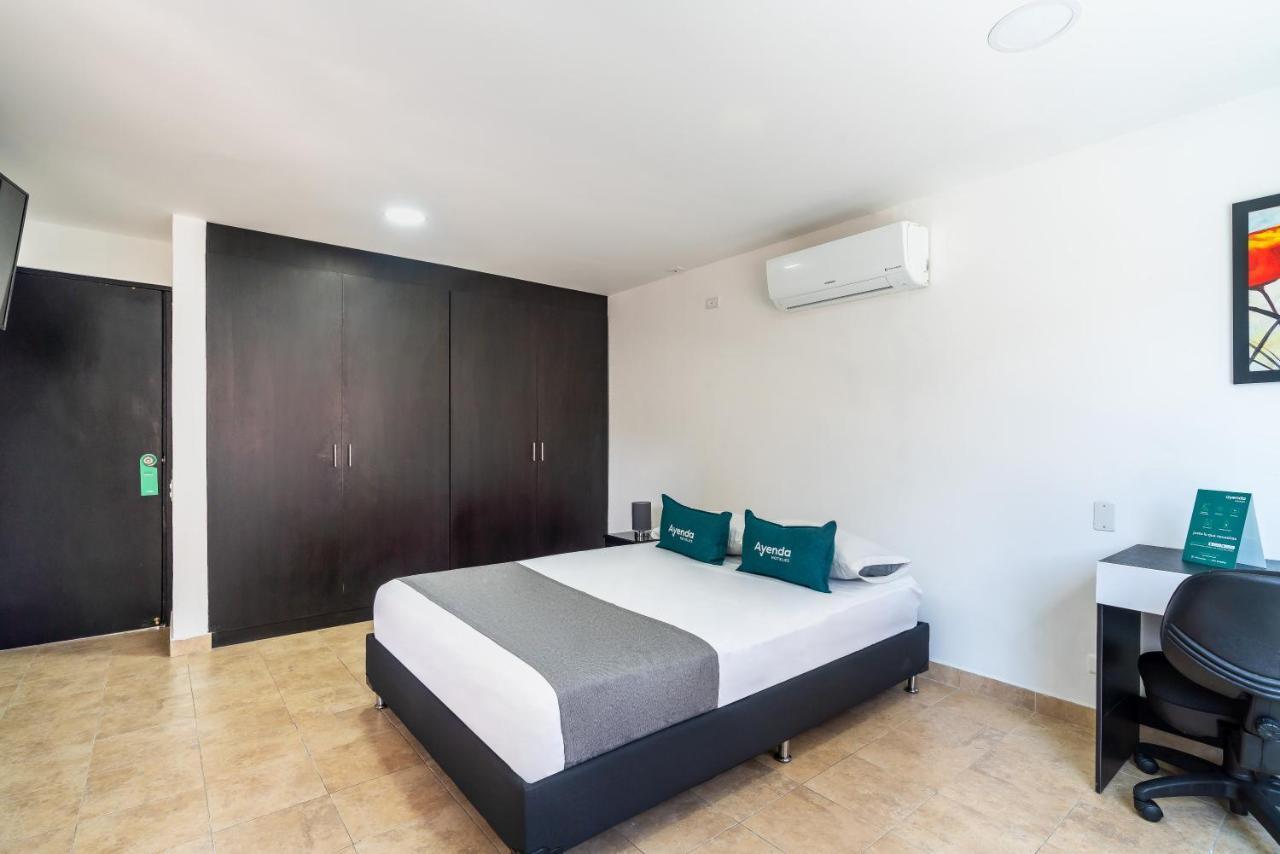 Ayenda Coliving La 78A Hotel Medellin Exterior photo