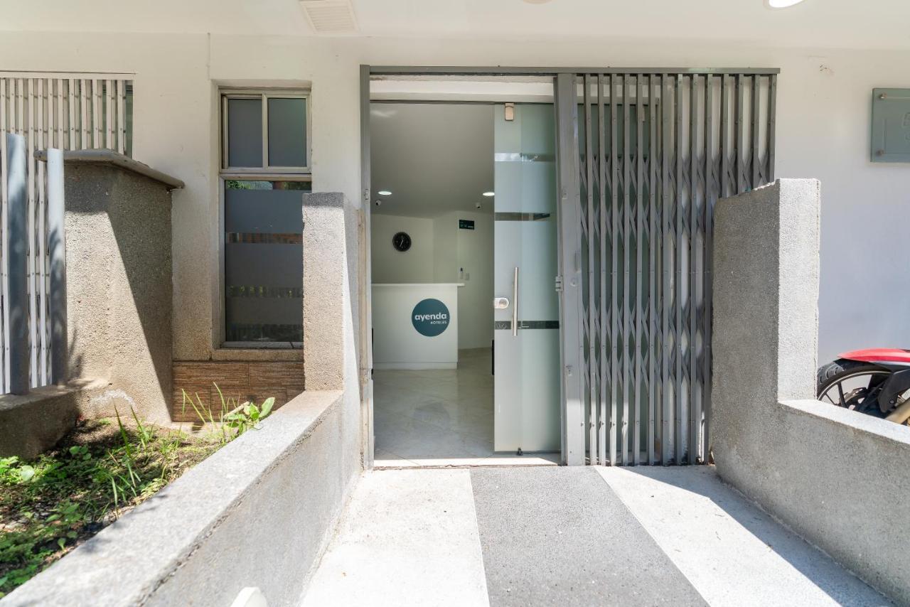Ayenda Coliving La 78A Hotel Medellin Exterior photo